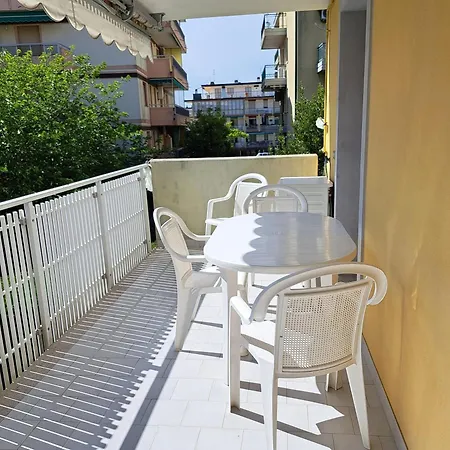 Apartment Elena